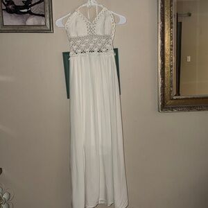 Chic Cream Halter Maxi Dress